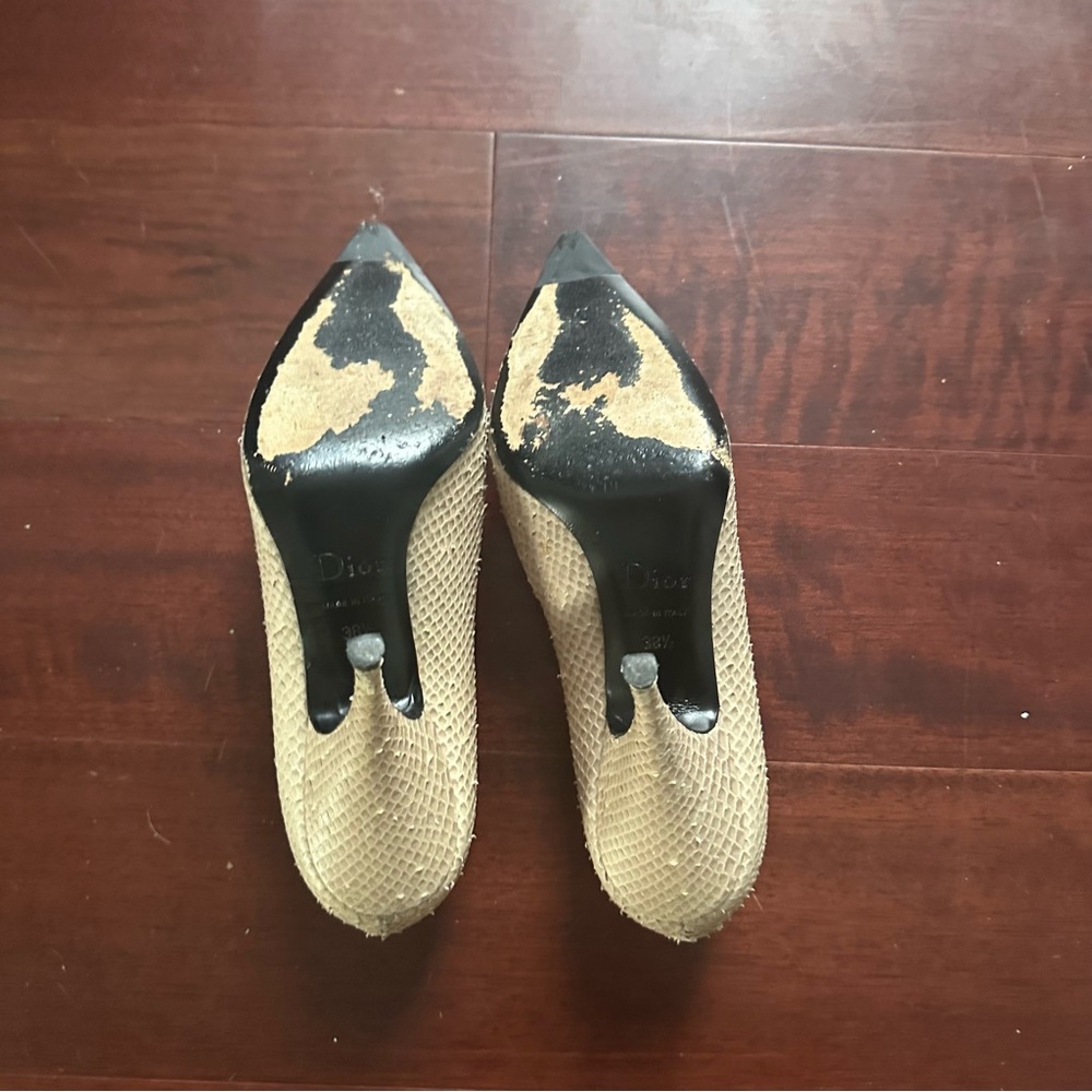 Dior Snakeskin Pointed-Toe Pumps - Picture 6 of 6
